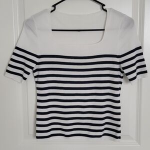 Goelia Navy And White Stripe Top Size Small